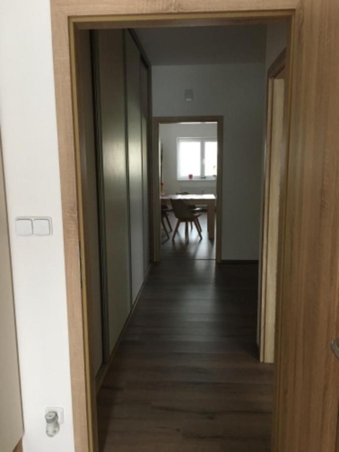 Papeto Apartment Frymburk Luaran gambar